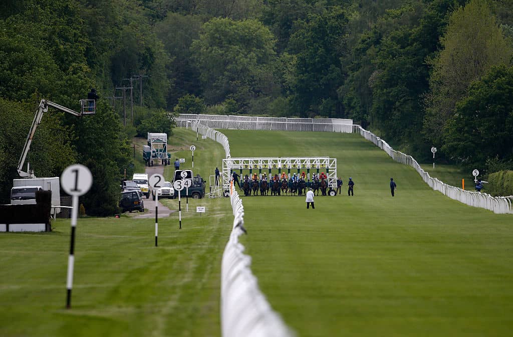 LINGFIELD, ENGLAND - MAY 25: A general view as runners leave the stalla at the five furlong start at Lingfield Park on May 25, 2016 in Lingfield, England. (Photo by Alan Crowhurst/Getty Images)