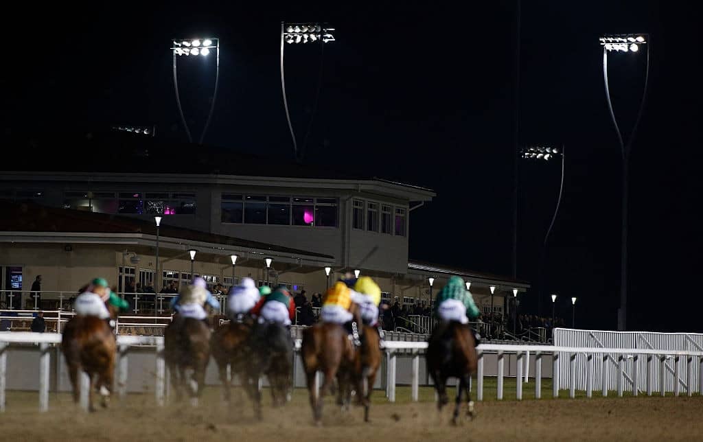 CHELMSFORD, ENGLAND - DECEMBER 01: A general view as runners make their way towards the finish at Chelmsford racecourse on December 01, 2016 in Chelmsford, England. (Photo by Alan Crowhurst/Getty Images)